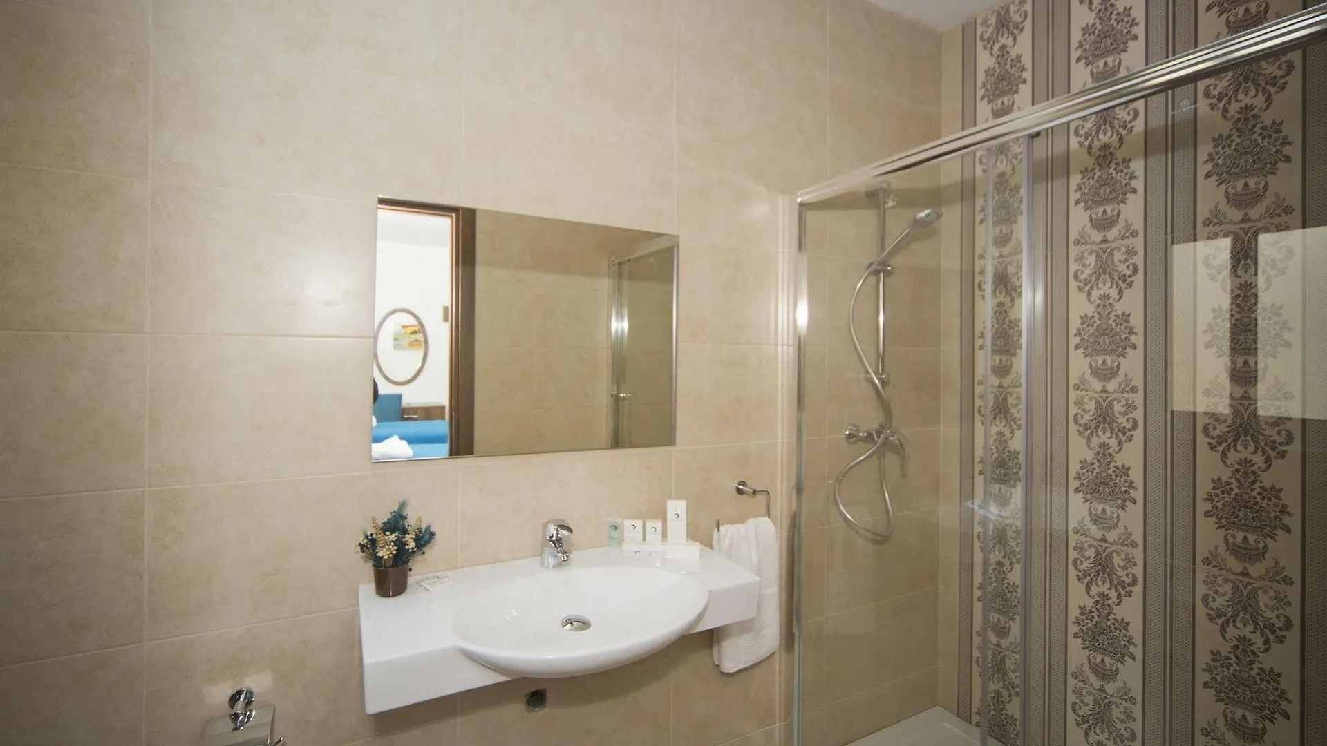 ** Hotel Slimiza Suites Sliema Malta