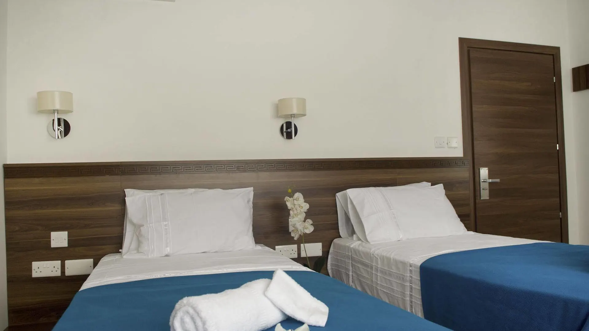 Slimiza Suites Sliema 2*,
